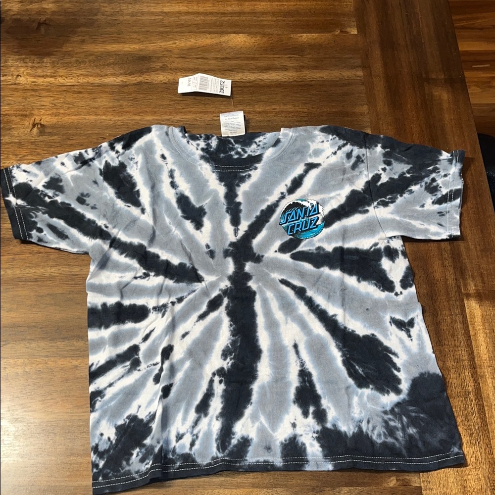 New Santa Cruz  Kids Black & Gray Tie-Dye Tee with Blue Logo size s (6-8)